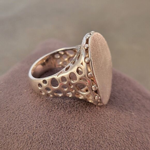 Designer Paola Valentino Sterling Signet Satin Large Openwork Statement Ring - Picture 6 of 9